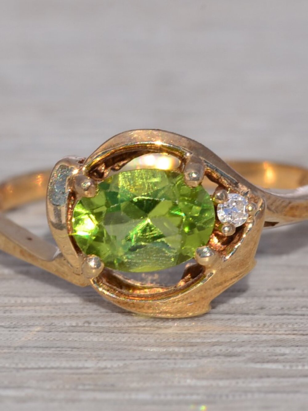 Peridot and Diamond Ring in Yellow Gold